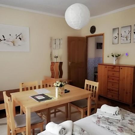 Csilla Apartman Makó Exterior foto