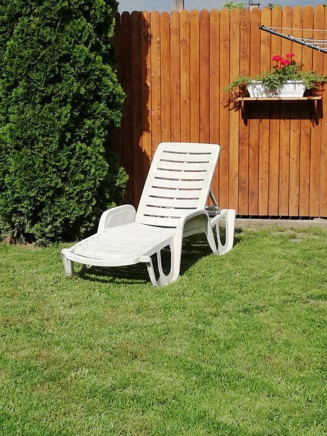 Csilla Apartman Makó Exterior foto