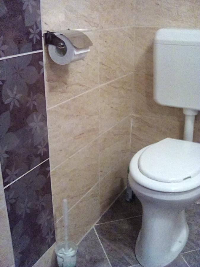 Csilla Apartman Makó Exterior foto
