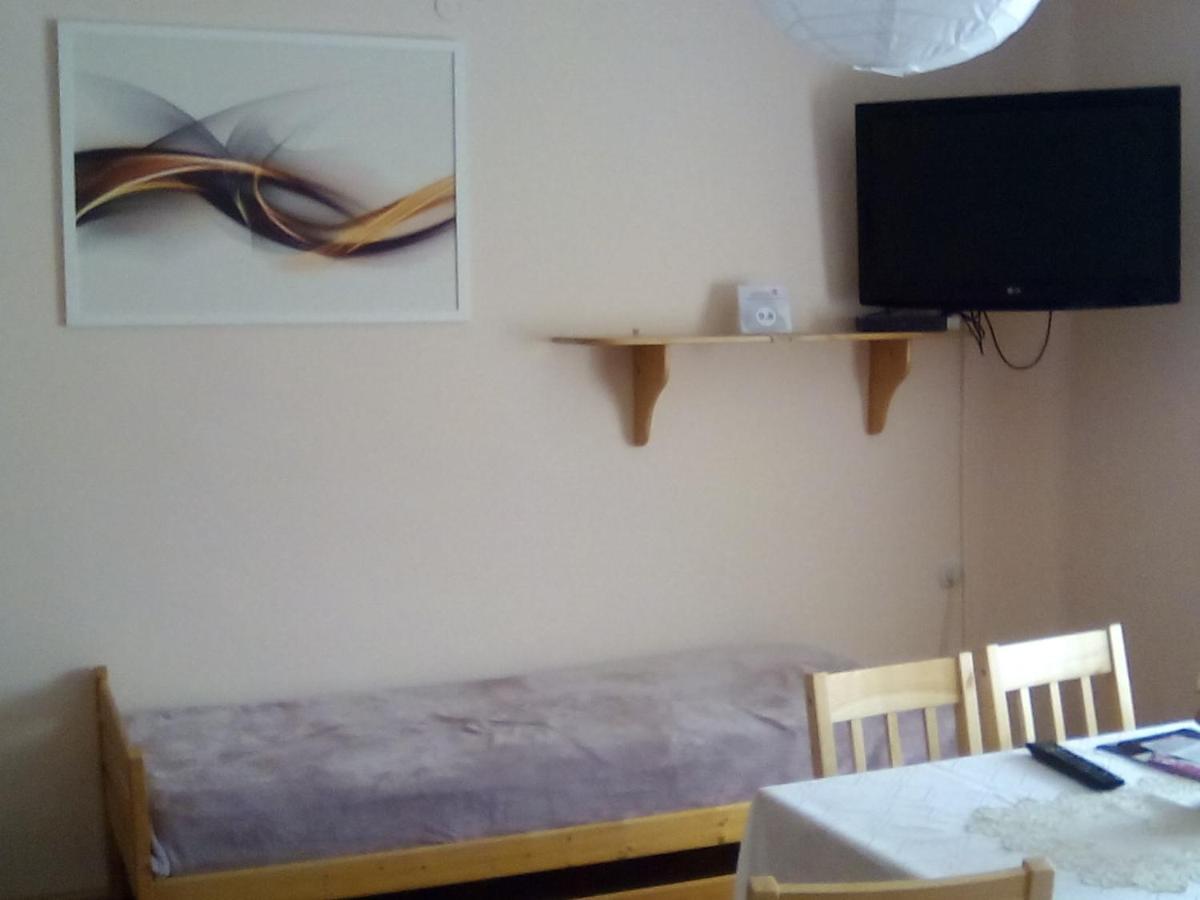 Csilla Apartman Makó Exterior foto